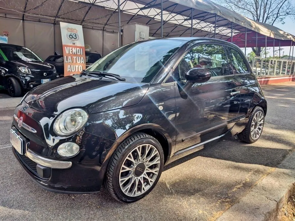 FIAT 500 1.2 Lounge Image 1